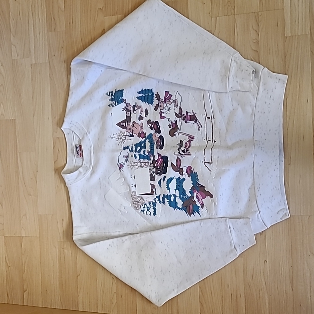 Unisex ONEITA White Snowy Animal Sweatshirt Size L